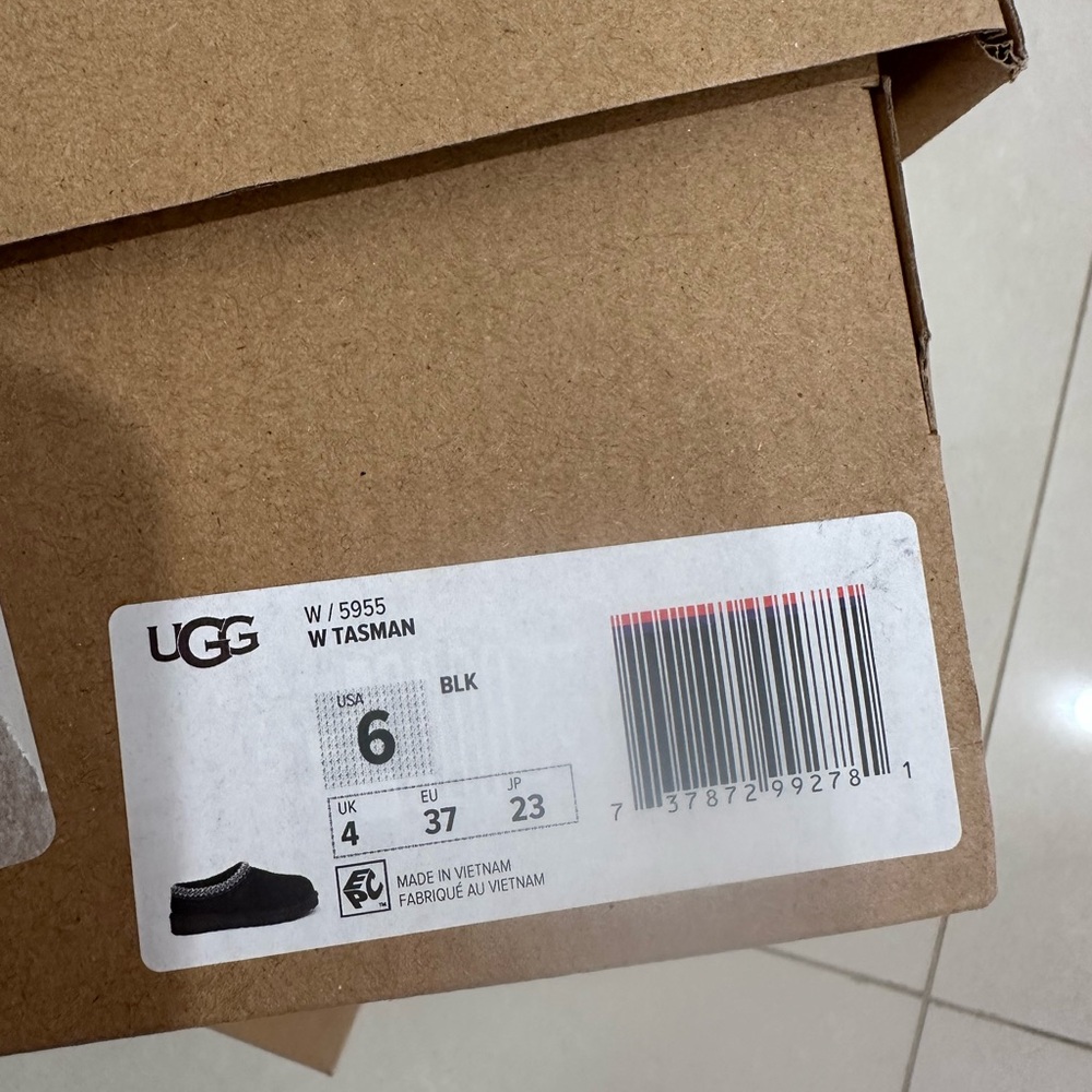 UGG TASMAN BLACK WOMANS size 6 worn - Picture 10 of 10